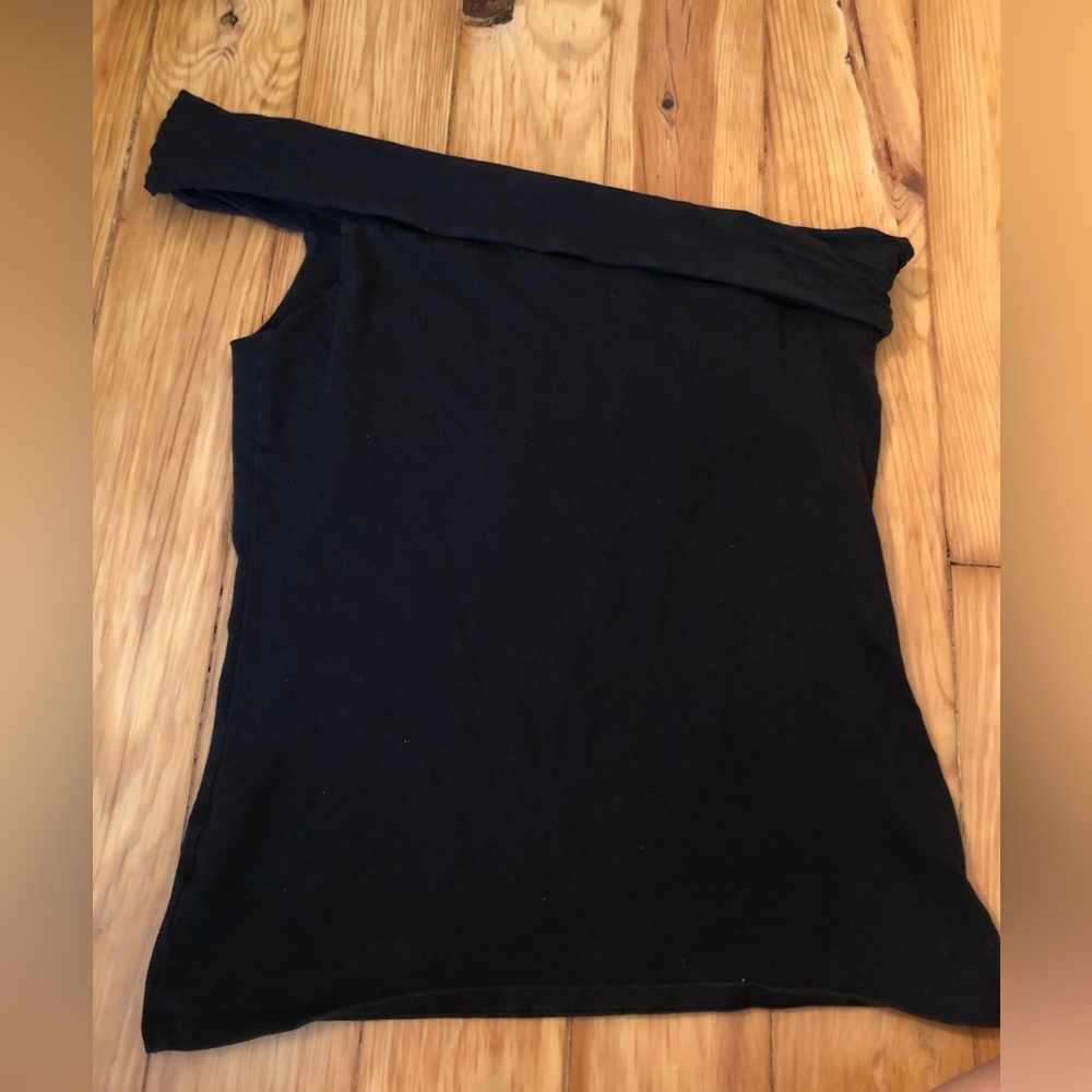 Women’s VS top